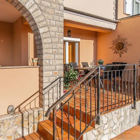 Villa Ernesto Kaštelir